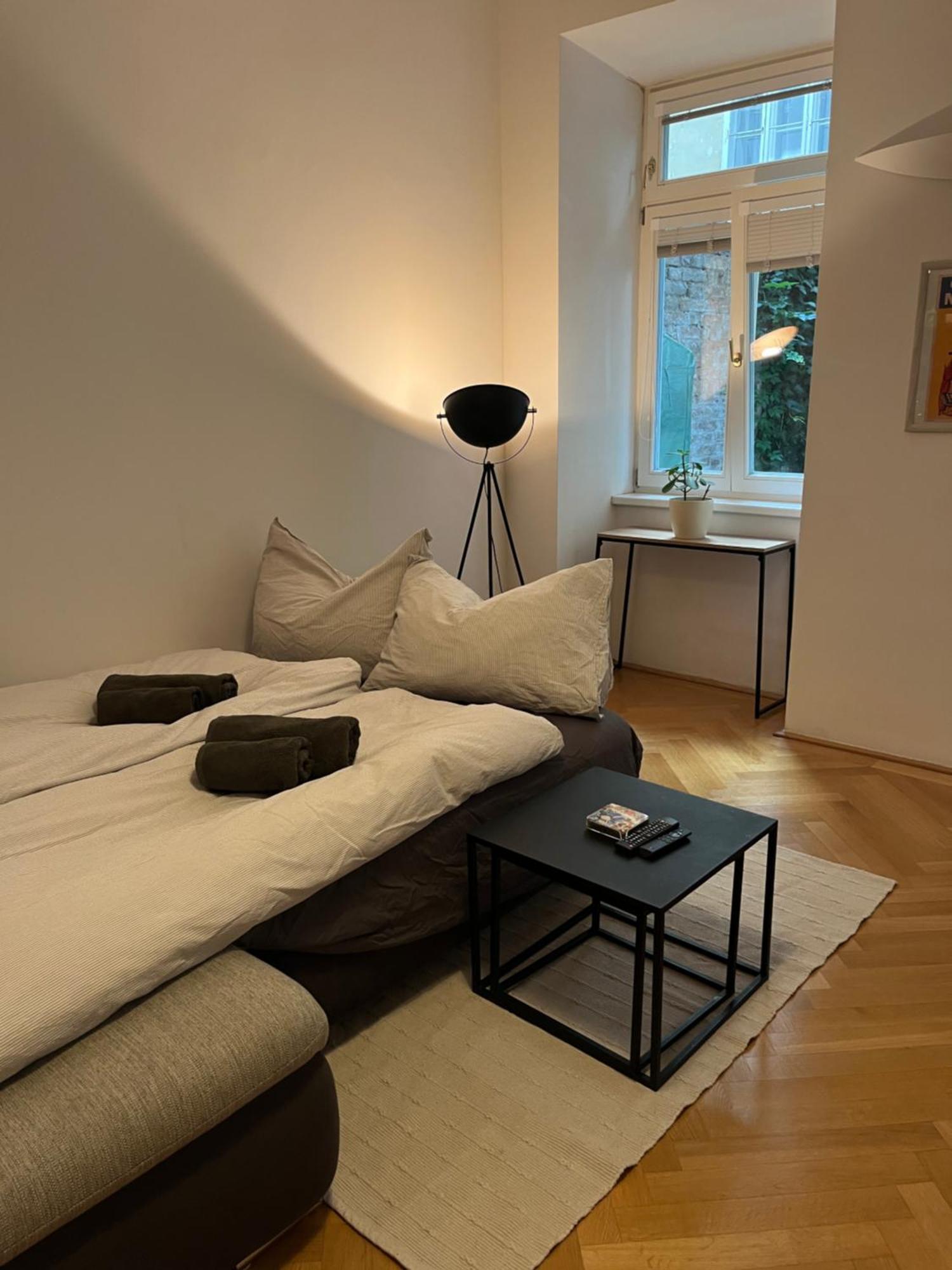 Quiet Apartment Next To Belvedere & Central Station ウィーン エクステリア 写真